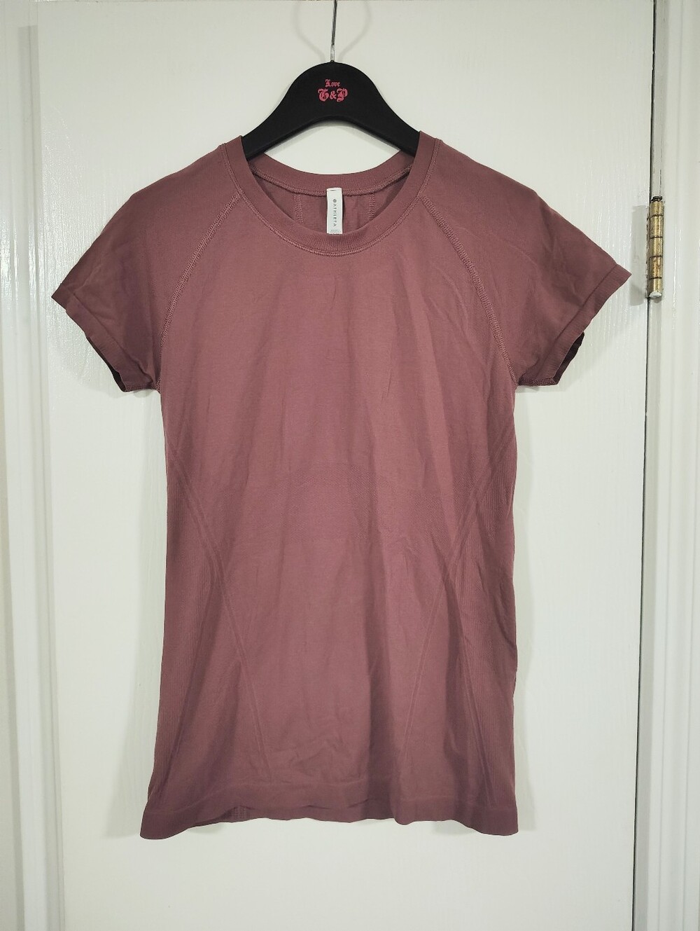 Athleta Momentum Tee Women's Medium Dusty Mauve Athletic Activewear Workout - Picture 4 of 7